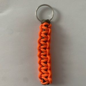 Paracord key chain